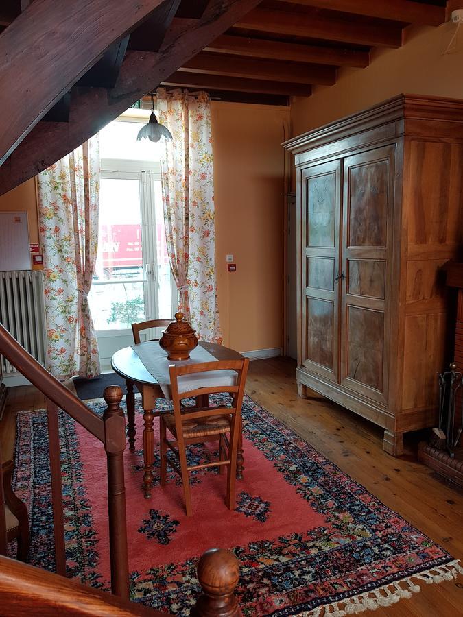 Hôtel Relais De Saintonge Extérieur photo