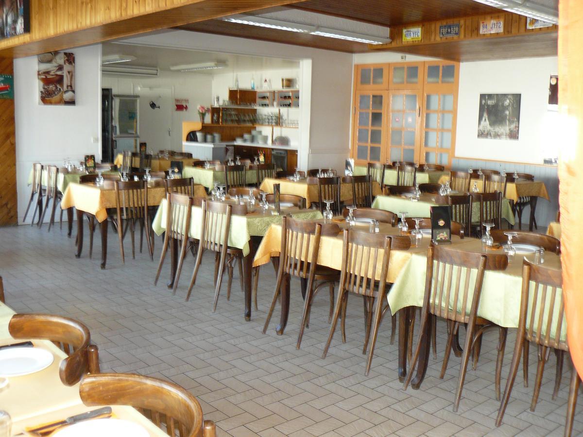 Hôtel Relais De Saintonge Extérieur photo